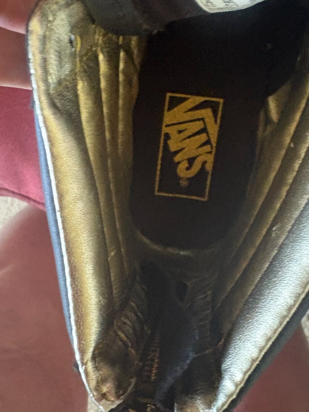 High-top Women’s Vans Black  w/ Gold Zipper - Size  Womens 9, Mens 7.5 - Picture 10 of 12
